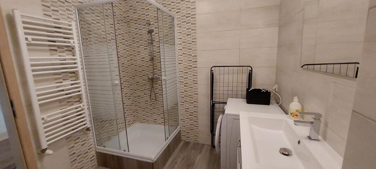 Laguna Beach Apartmanok Siofok Bagian luar foto