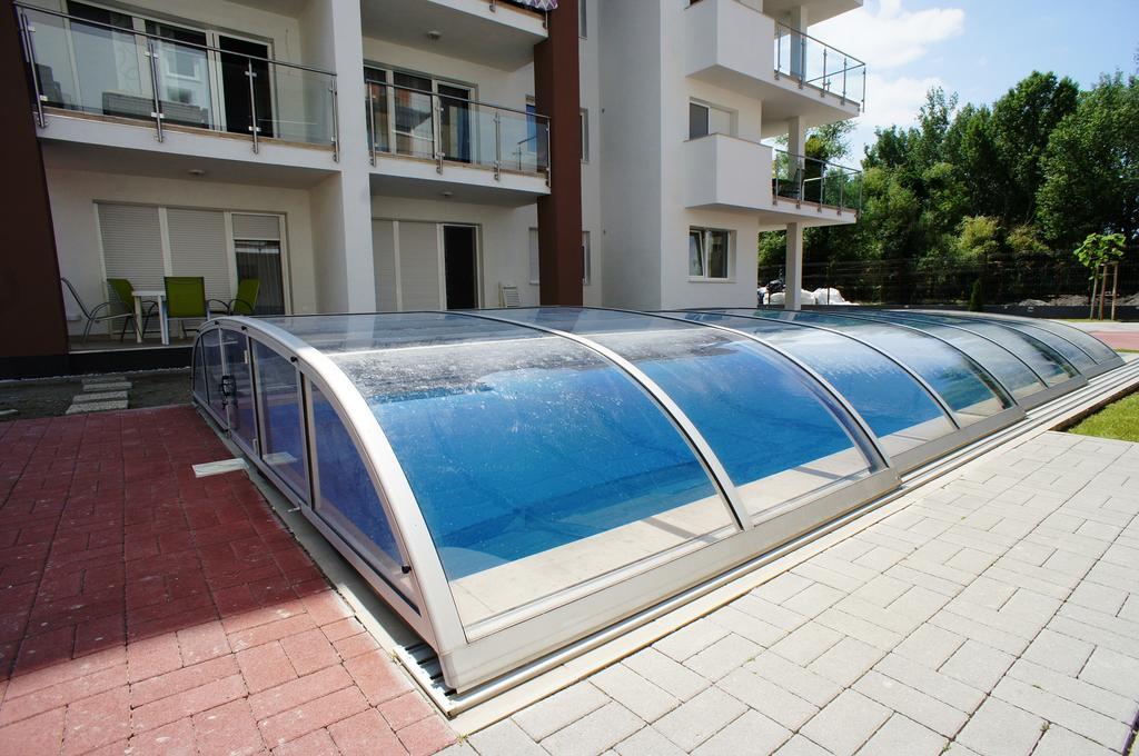 Laguna Beach Apartmanok Siofok Bagian luar foto