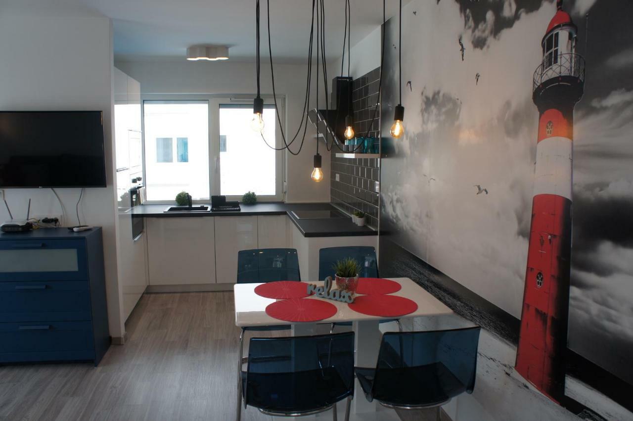 Laguna Beach Apartmanok Siofok Bagian luar foto