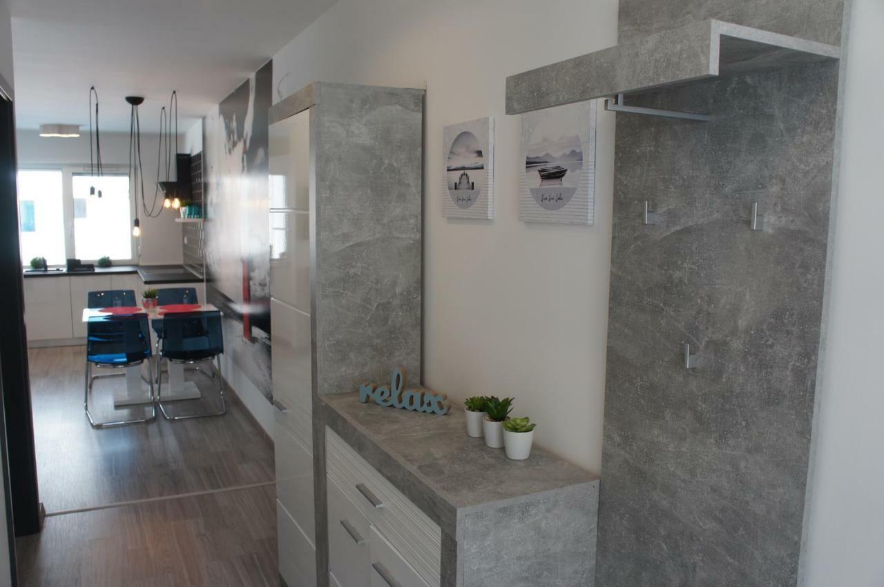 Laguna Beach Apartmanok Siofok Bagian luar foto